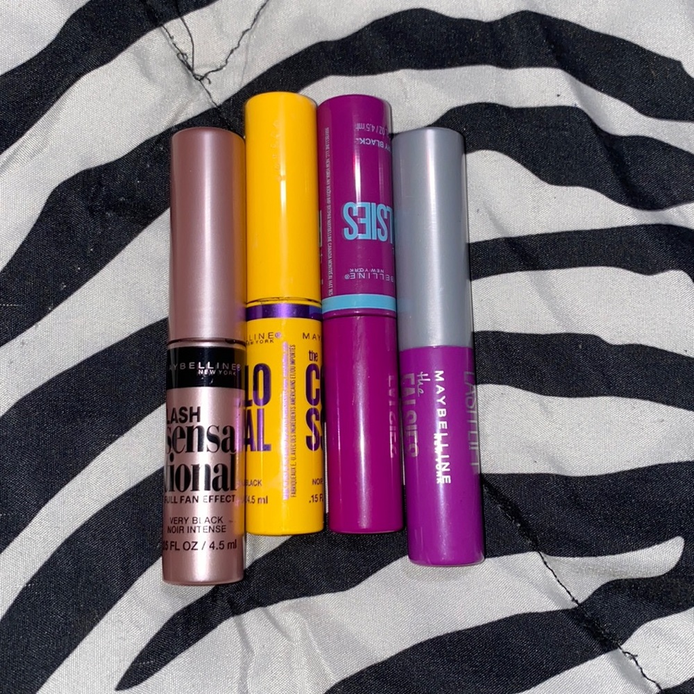 Full mascara // never used